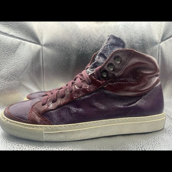 The Generic Man Men's Sportsman Metallic Sneaker, Green/Blue US Size 11 - Picture 4 of 10